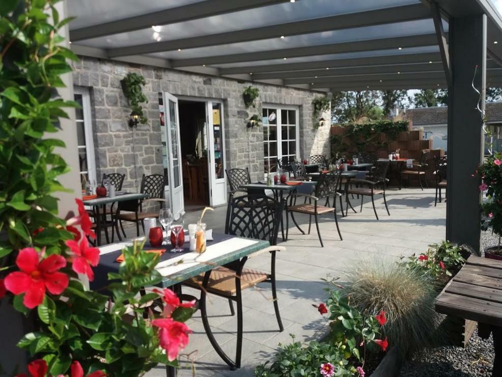 Auberge Grill Le Freyr Dinant Exterior foto