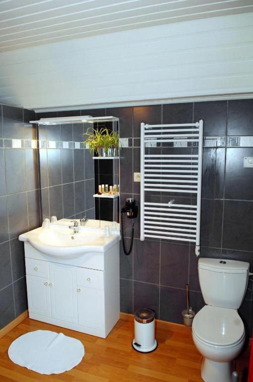 Auberge Grill Le Freyr Dinant Zimmer foto